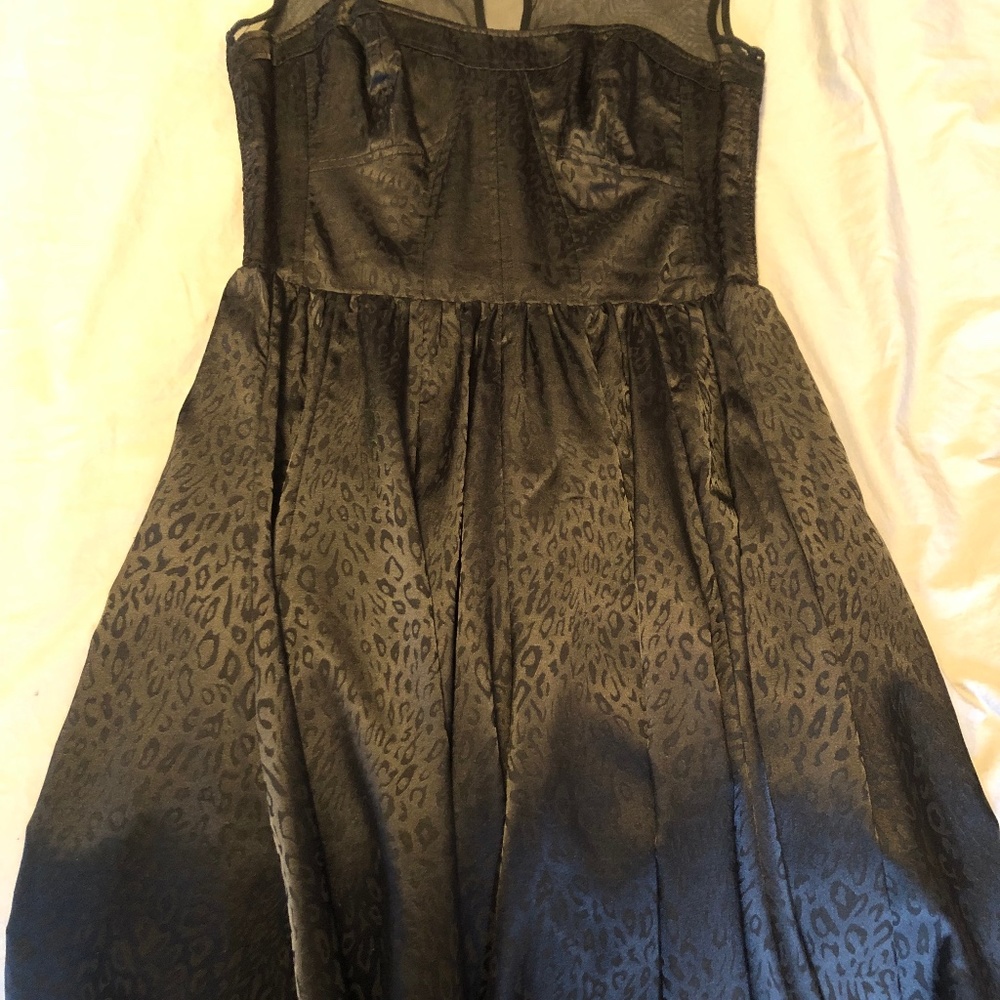 Guess black cheetah knee length